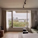 Wilde فندق